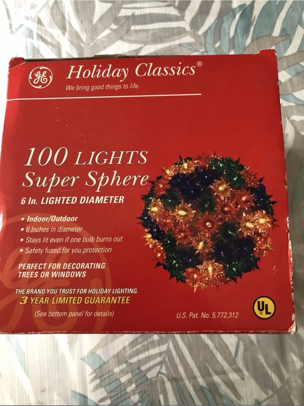 GE Holiday Classics 100 Lights Sphere - 6” In Original Box
